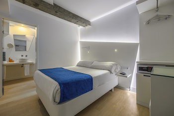 Atarazanas Malaga Boutique Hotel