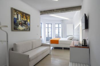 Atarazanas Malaga Boutique Hotel
