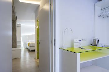 Atarazanas Malaga Boutique Hotel