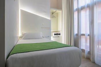 Atarazanas Malaga Boutique Hotel