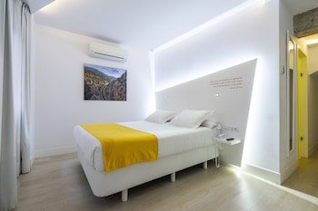 Atarazanas Malaga Boutique Hotel