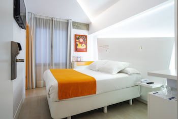 Atarazanas Malaga Boutique Hotel