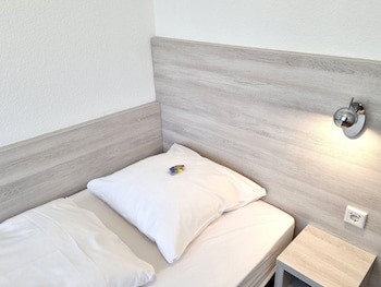 Adler Hotel Frankfurt fotoğrafı