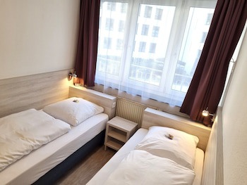 Adler Hotel Frankfurt galeri fotoğrafı