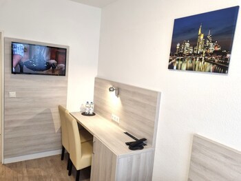 Adler Hotel Frankfurt galeri fotoğrafı