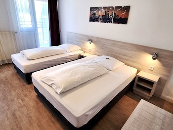 Adler Hotel Frankfurt galeri fotoğrafı