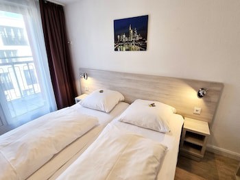Adler Hotel Frankfurt fotoğrafı
