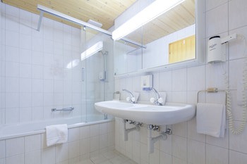 Hotel Alpenhof