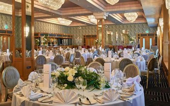 Garryvoe Hotel