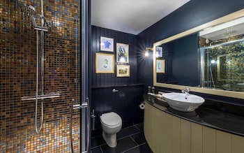 Garryvoe Hotel