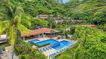 Bahia Pez Vela Resort