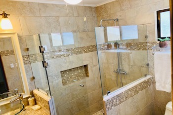 Bahia Pez Vela Resort