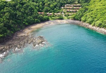 Bahia Pez Vela Resort