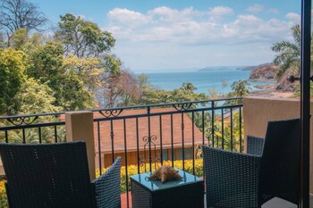 Bahia Pez Vela Resort