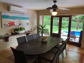 Bahia Pez Vela Resort