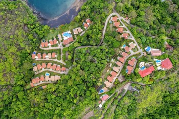 Bahia Pez Vela Resort