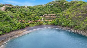 Bahia Pez Vela Resort