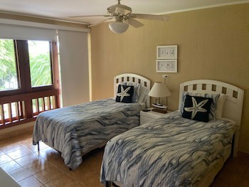 Bahia Pez Vela Resort