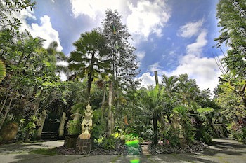 Bali Spirit Hotel & Spa