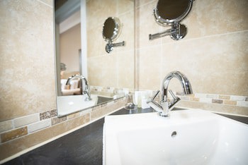 Columba Hotel Inverness By Compass Hospitality