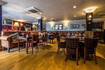 Bridge Hotel