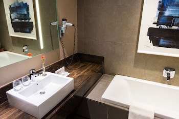 Hotel 2 Fevrier, Lome