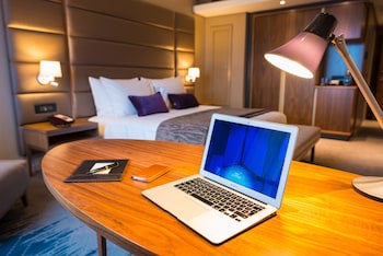 Hotel 2 Fevrier, Lome
