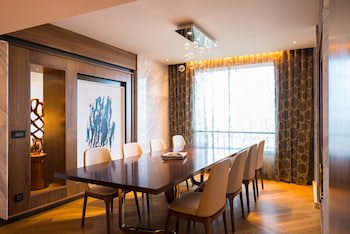 Hotel 2 Fevrier, Lome