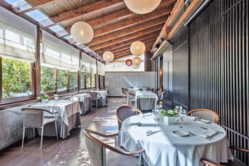 Acta Arthotel