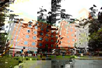 The Green Park Merter