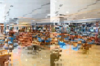 The Green Park Bostanci