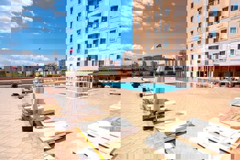 The Green Park Bostanci