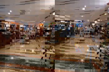 The Green Park Bostanci