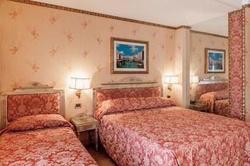 Hotel Venezia fotoğrafı