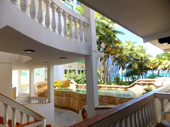 Acacia Boutique Hotel