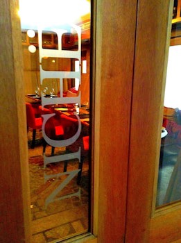 Acacia Boutique Hotel