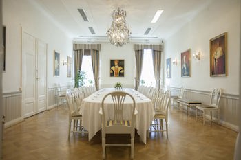 Eksjo Stadshotell