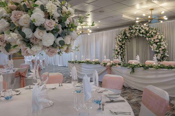 Best Western Premier Knowsley Suites Hotel & Spa
