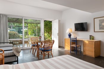 Dionysos Hotel fotoğrafı