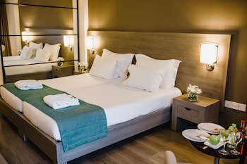 Napa Plaza Hotel - Adults Only galeri fotoğrafı
