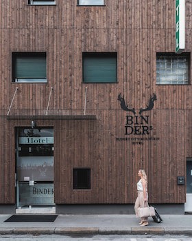Binders Budget City Mountain Hotel