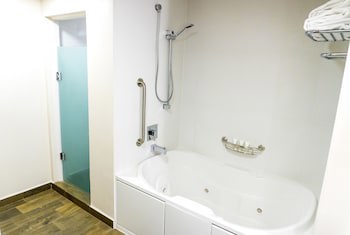 Courtyard By Marriott San Luis Potosi