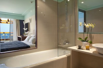 Apostolata Island Resort & Spa fotoğrafı