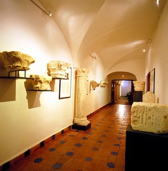 Parador De Merida