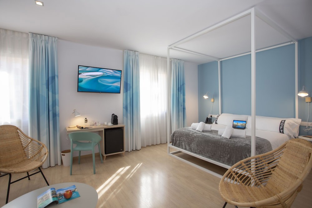 Casual Colours Barcelona Hotel