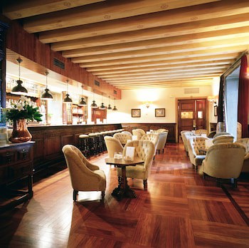 Parador De Santiago De Compostela