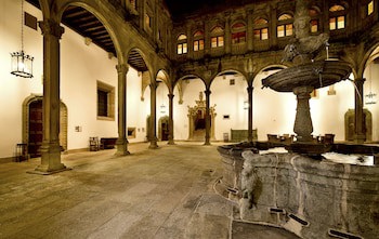 Parador De Santiago De Compostela