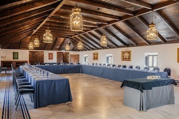 Parador De Carmona