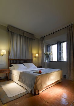 Parador De Carmona
