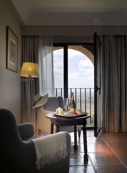 Parador De Carmona